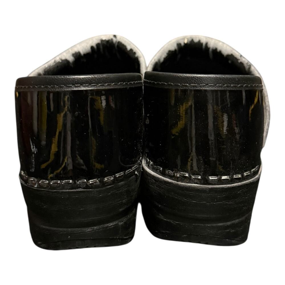 Dansko Professional Black Patent Leather Clogs Womens EU 37 Nursing Shoes 6.5-7 - Picture 6 of 9